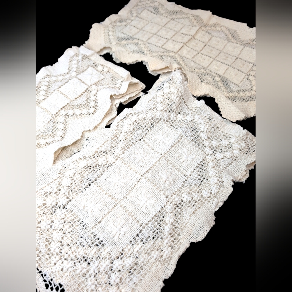 Antique Knotted Lace Doilies Dresser Scarf Set of 11 Pieces